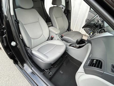 Used 2016 Hyundai Accent Sport image 17