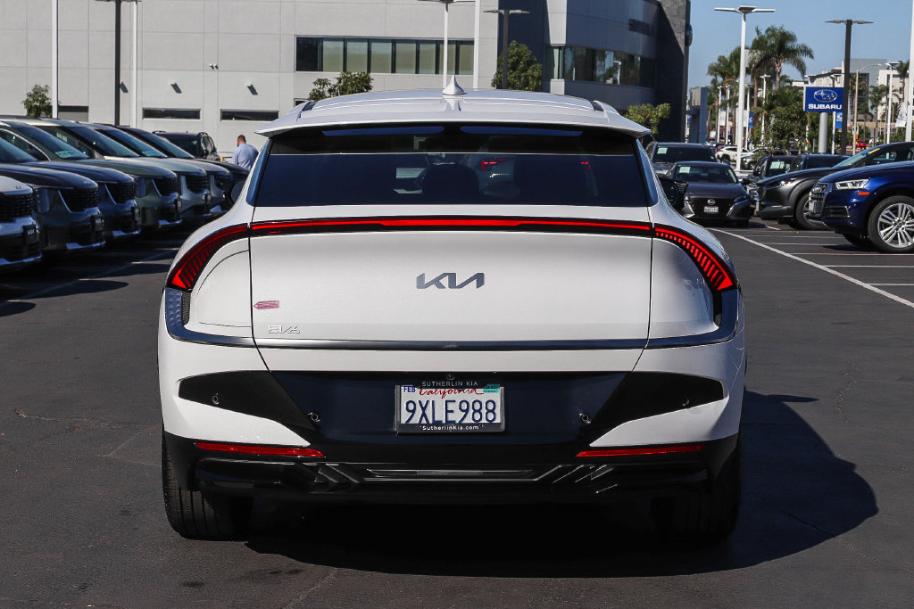 Certified 2025 Kia EV6 Wind RWD image 5