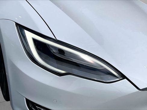 Used 2021 Tesla Model S Long Range Plus AWD/4WD image 26