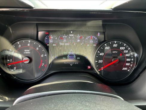 Used 2019 Chevrolet Camaro SS RWD image 11