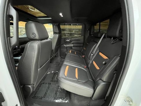 Used 2021 GMC Sierra 1500 AT4 w/ AT4 Preferred Package AWD/4WD image 38