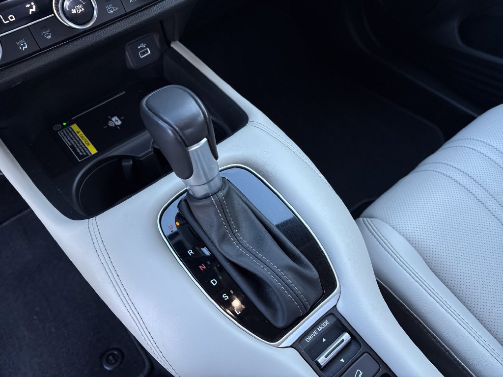 Used 2025 Honda HR-V EX-L image 24