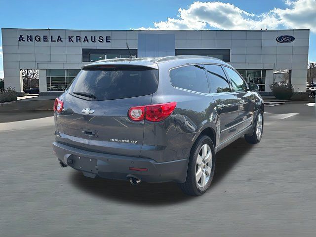 Used 2012 Chevrolet Traverse LTZ FWD image 7