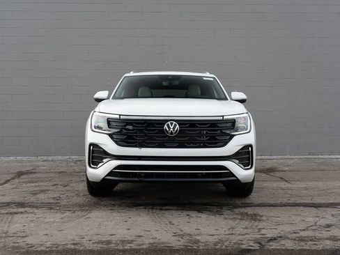 New 2026 Volkswagen Atlas Cross Sport SEL Premium R-Line image 2