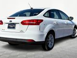 Used 2015 Ford Focus SE image 2