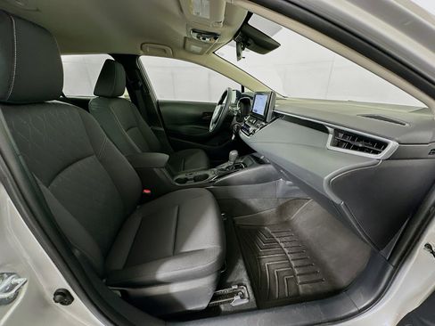 Used 2023 Toyota Corolla LE image 28