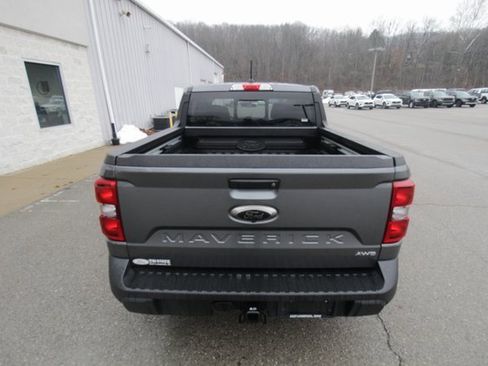 Used 2024 Ford Maverick Lariat w/ Black Appearance Package image 12