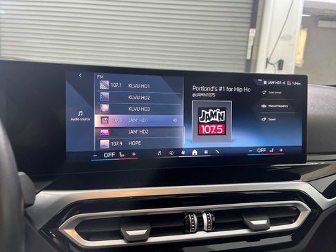 Used 2024 BMW i4 xDrive40i w/ Premium Package image 12