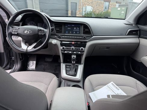 Used 2019 Hyundai Elantra Value Edition w/ Cargo Package image 10