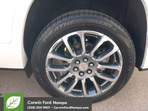 Used 2021 GMC Acadia Denali w/ Denali Ultimate Package image 30