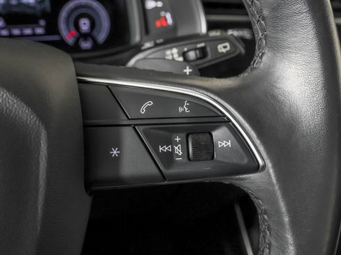 Used 2023 Audi Q8 Premium w/ Convenience Package AWD/4WD image 31