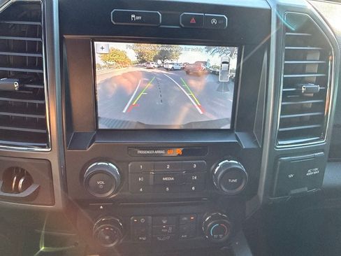 Used 2018 Ford F150 XLT w/ Equipment Group 302A Luxury RWD image 14