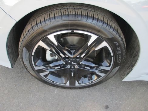 Used 2024 Kia K5 GT-Line w/ GT-Line Premium Package image 12