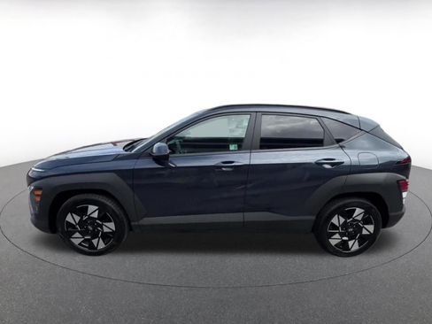 Used 2025 Hyundai Kona SEL image 10