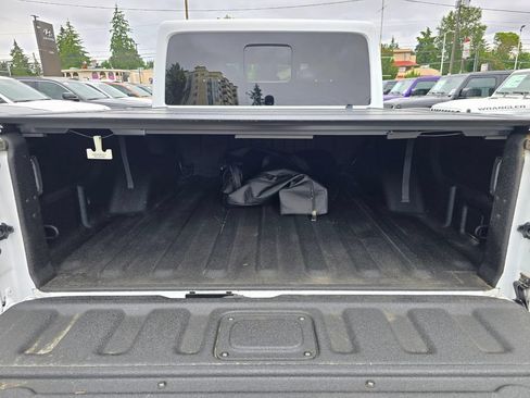 Used 2020 Jeep Gladiator Rubicon AWD/4WD image 15
