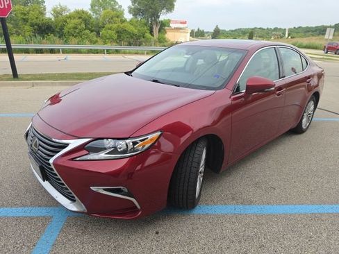 Used 2017 Lexus ES 350 w/ Premium Package FWD image 3