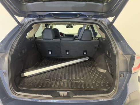 Used 2025 Subaru Outback Onyx Edition AWD/4WD image 27
