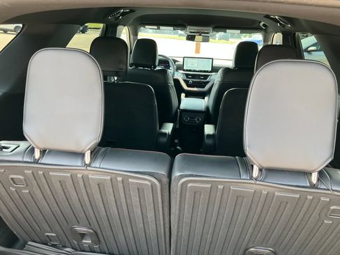 Used 2025 Ford Explorer ST AWD/4WD image 19