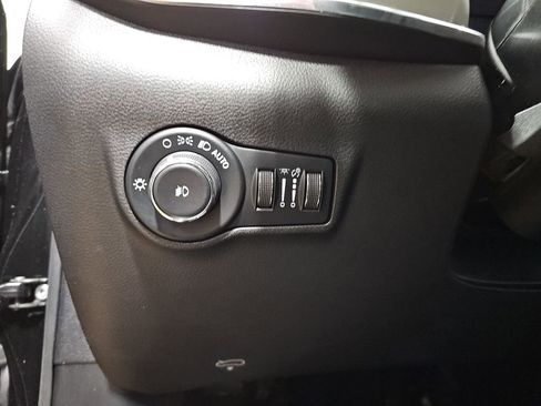 Used 2023 Jeep Compass Limited w/ Elite Group image 23