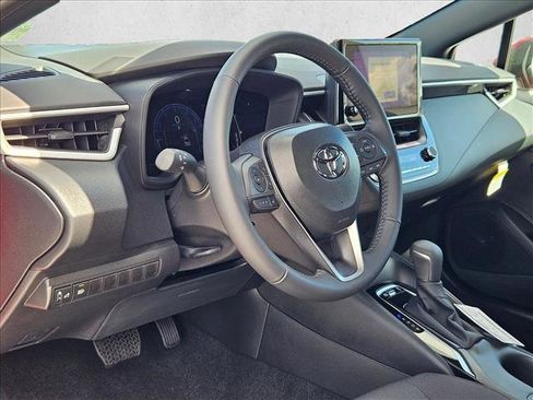 New 2026 Toyota Corolla SE image 3