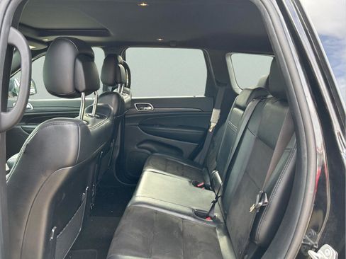 Certified 2020 Jeep Grand Cherokee Altitude image 30