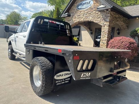 Used 2017 RAM 3500 SLT image 3