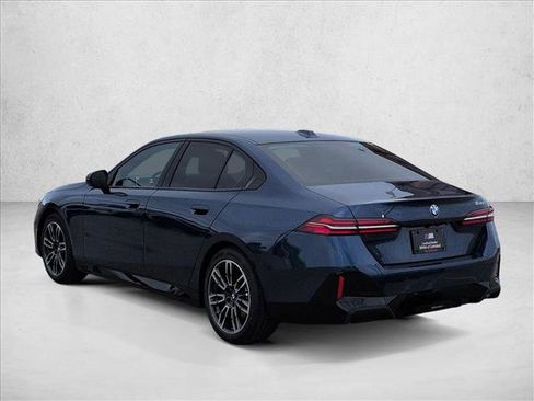 New 2026 BMW 530i RWD image 8