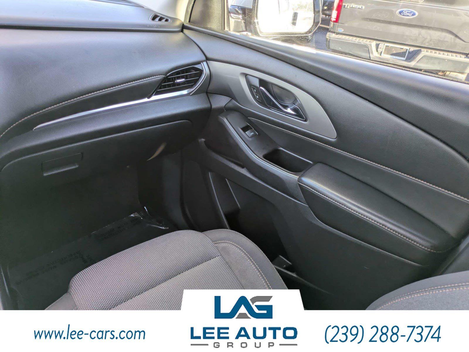 Used 2019 Chevrolet Traverse LT FWD image 15
