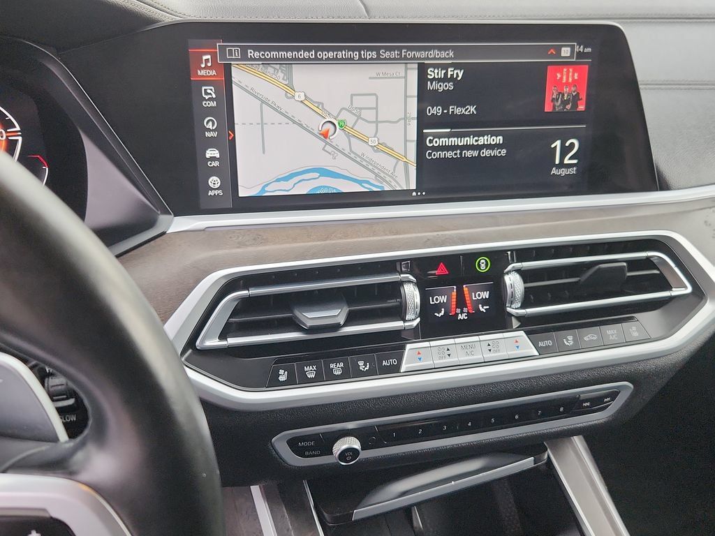 Used 2021 BMW X7 xDrive40i w/ M Sport Package AWD/4WD image 26