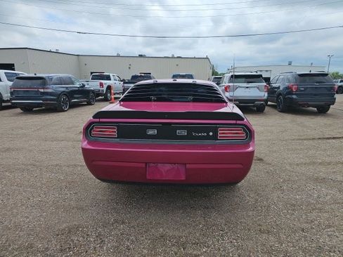 Used 2010 Dodge Challenger R/T RWD image 6
