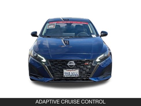 Used 2023 Nissan Altima 2.0 SR FWD image 4