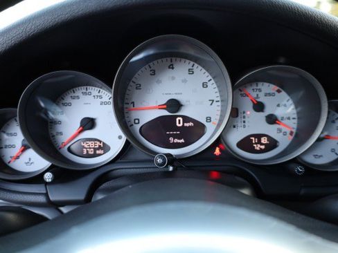 Used 2011 Porsche 911 Carrera S image 28