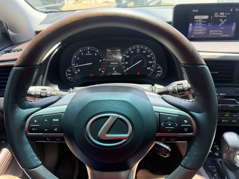 Used 2017 Lexus RX 350 FWD w/ Premium Package image 12