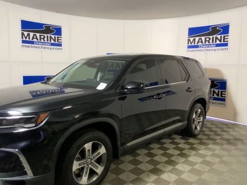 Used 2023 Honda Pilot EX-L image 6
