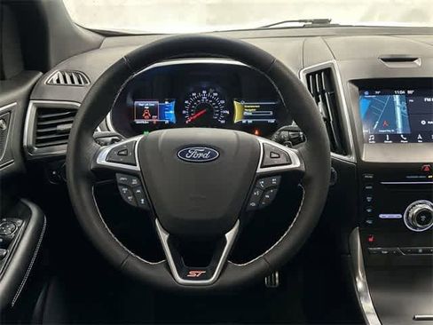 Used 2019 Ford Edge ST w/ Convenience Package image 15