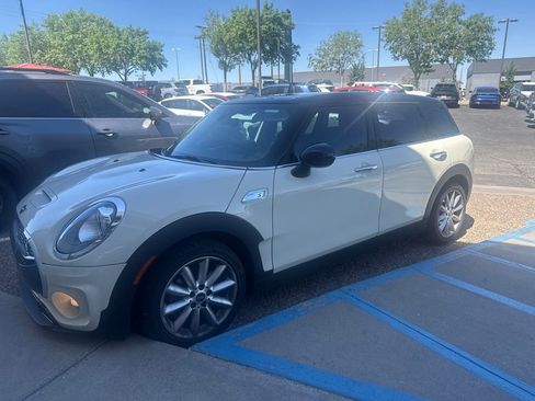Used 2019 MINI Cooper Clubman S FWD image 1