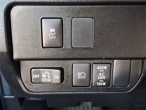 Used 2023 Toyota Tacoma TRD Off-Road image 24