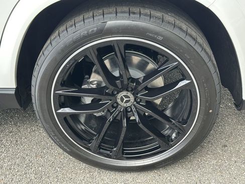 New 2026 Mercedes-Benz GLS 450 4MATIC image 24