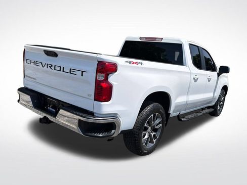 Used 2023 Chevrolet Silverado 1500 LT AWD/4WD image 6