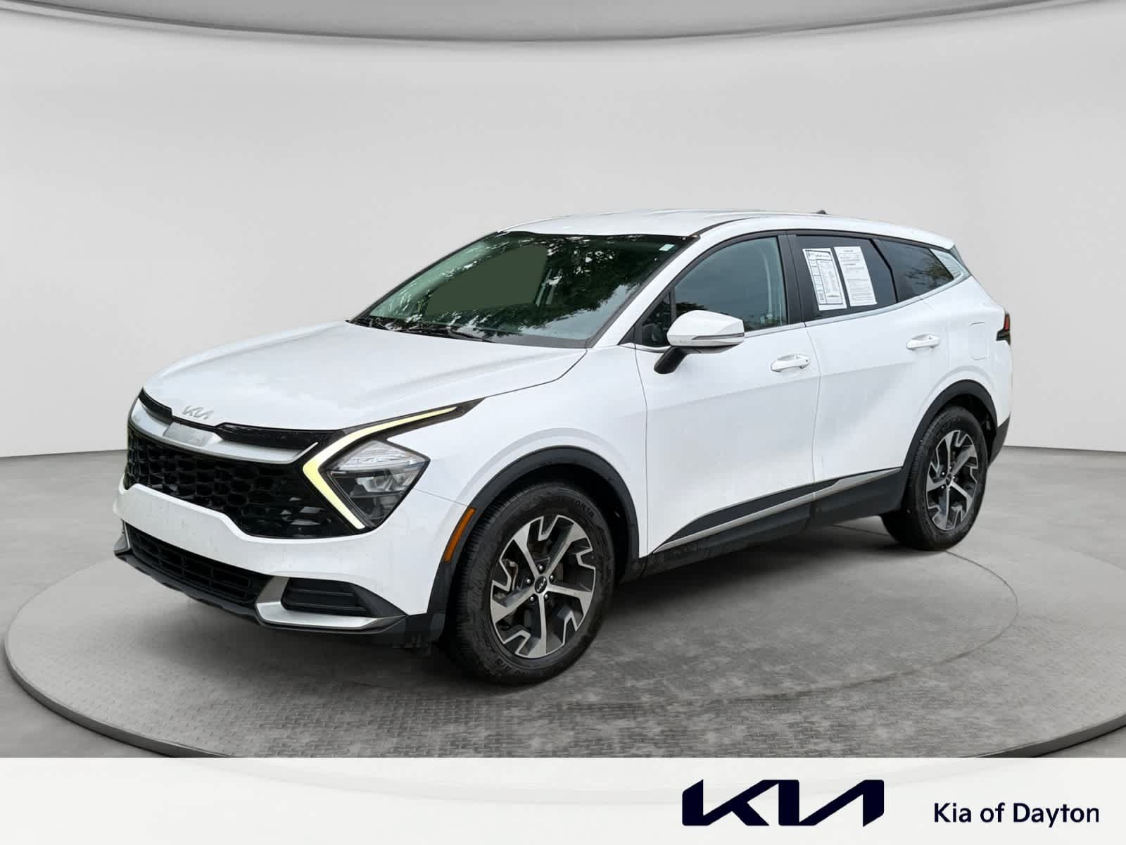 Used 2023 Kia Sportage EX FWD image 1