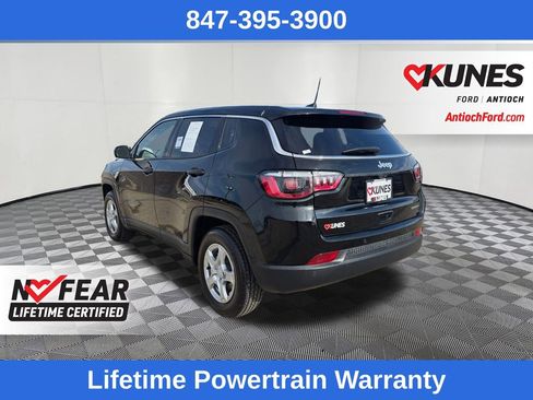 Used 2022 Jeep Compass Sport image 5