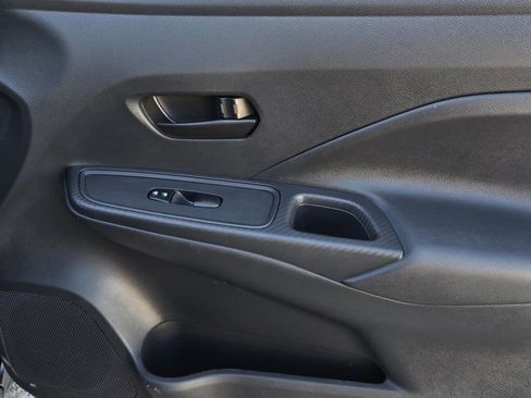 Used 2024 Nissan Versa S w/ Trunk Package image 8