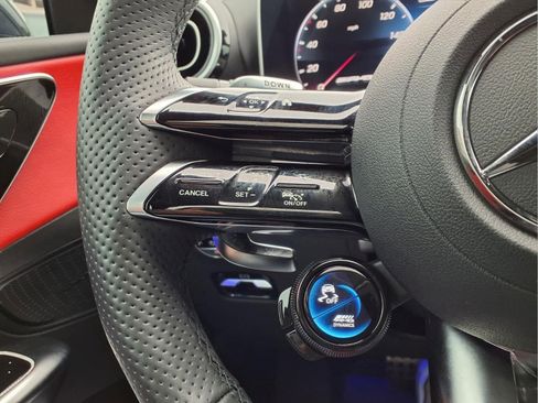Used 2024 Mercedes-Benz GLC 43 AMG 4MATIC image 18