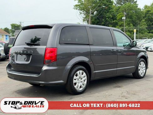 Used 2017 Dodge Grand Caravan SE w/ Power Window Group FWD image 5