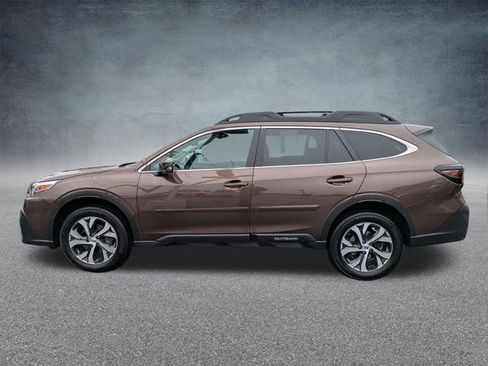 Used 2022 Subaru Outback Limited XT image 7