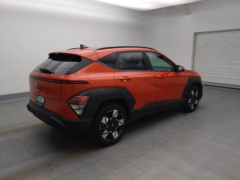 Used 2025 Hyundai Kona SEL image 10