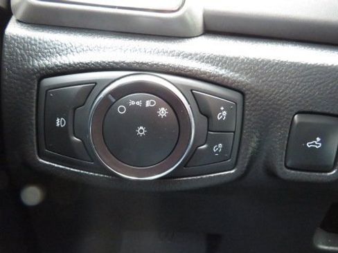 Used 2019 Ford Ranger XLT w/ Black Appearance Package image 23