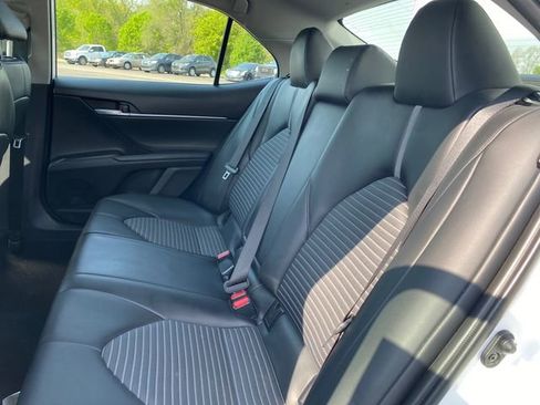 Used 2023 Toyota Camry SE FWD image 17
