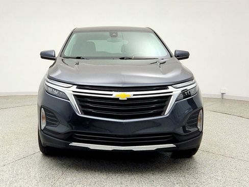 Used 2022 Chevrolet Equinox LT FWD image 2