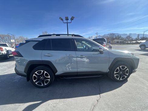 Used 2019 Toyota RAV4 Adventure image 4